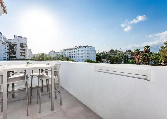 By Riva - Chic, Contemporary Studio In Puerto Banus Gardens