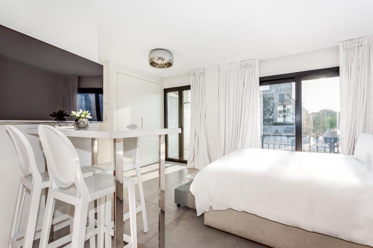 Apartment By Riva - Chic, Contemporary In Puerto Banus Gardens *