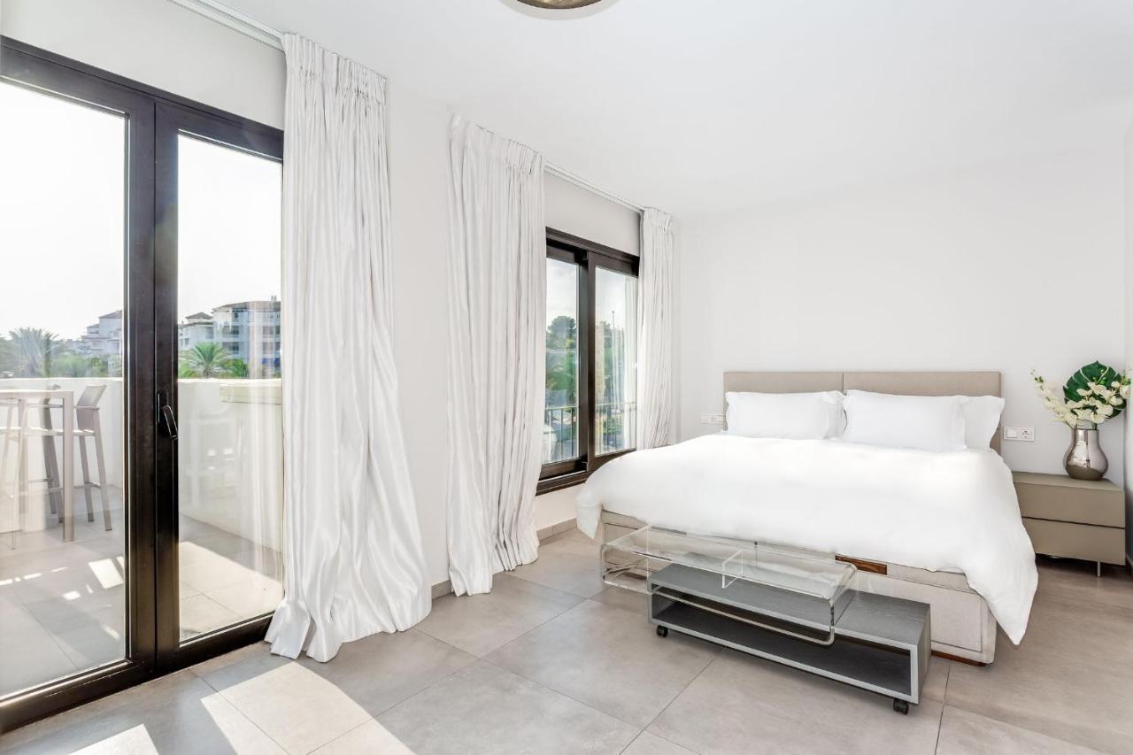 By Riva - Chic, Contemporary In Puerto Banus Gardens * Marbellac
