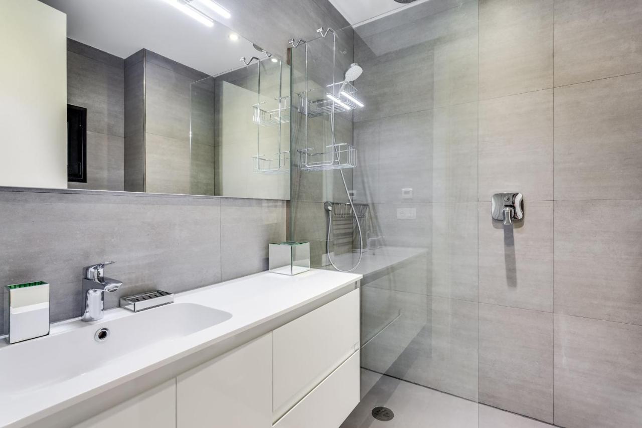 By Riva - Chic, Contemporary In Puerto Banus Gardens *
